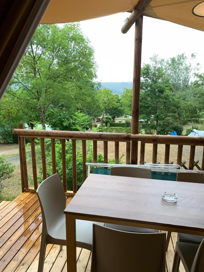 Camping Calme Et Nature Iserand Vion  外观 照片