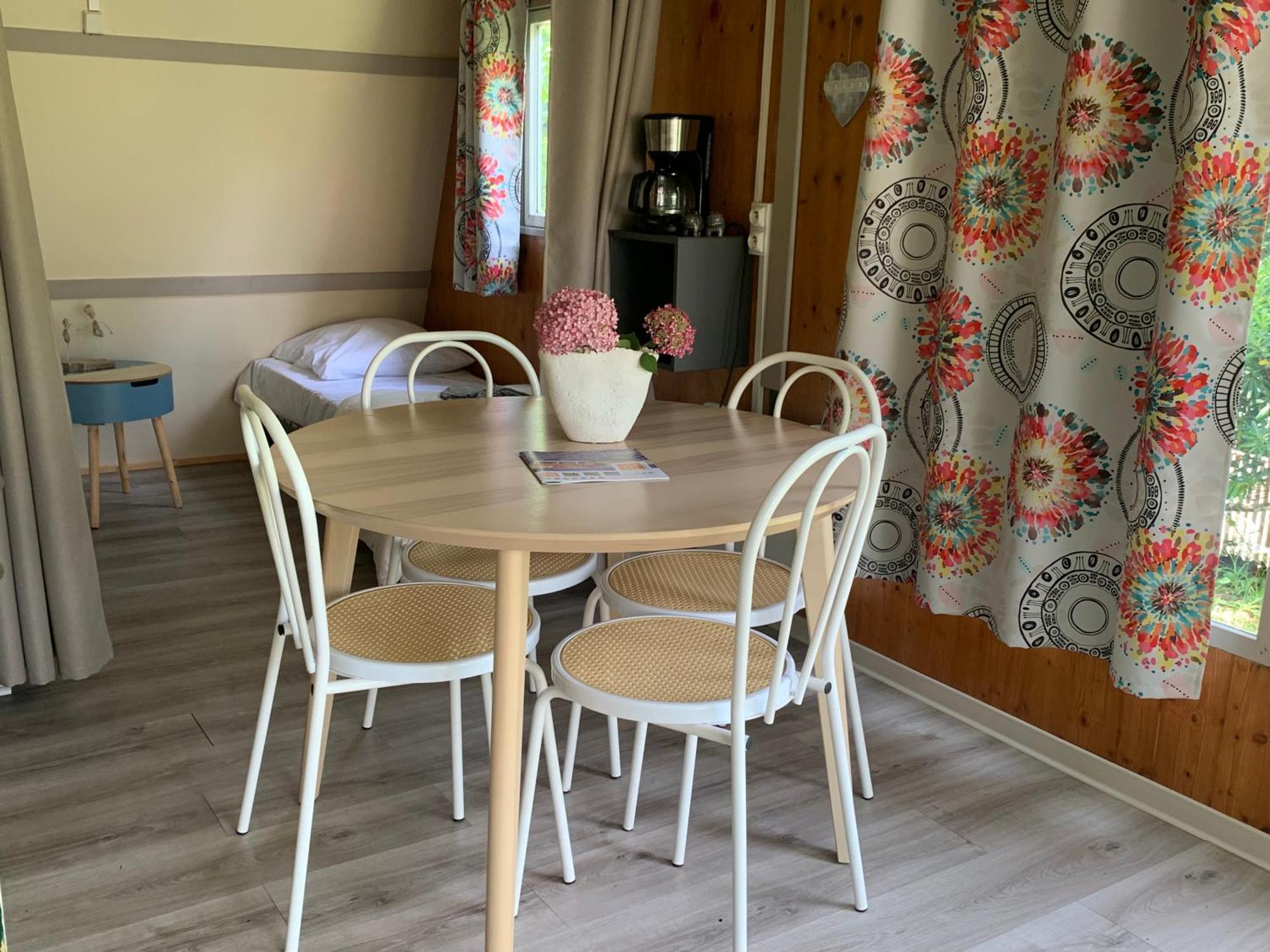 Camping Calme Et Nature Iserand Vion  外观 照片