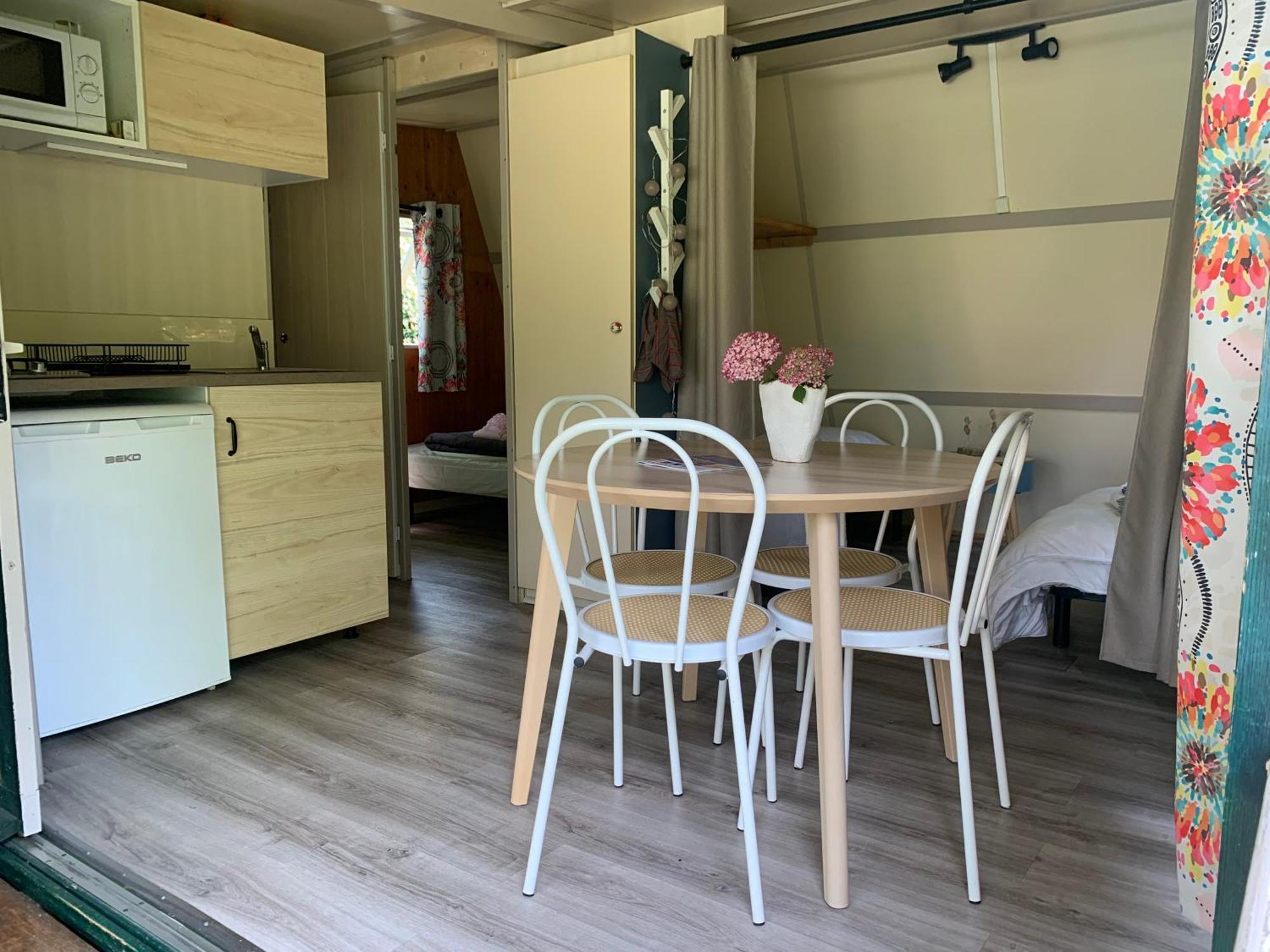 Camping Calme Et Nature Iserand Vion  外观 照片